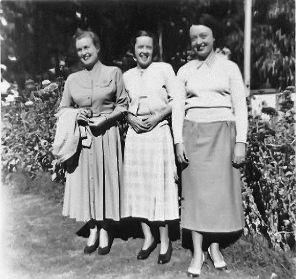 1951 - Evelyn, Adel & Judy