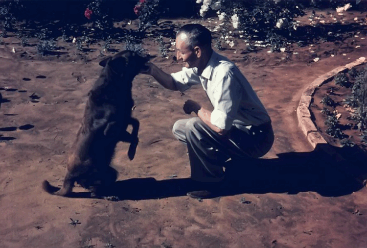 1963 - Pen and his pet dog